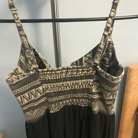 Aztec Pattern Maxi Dress - Picture 4 of 7